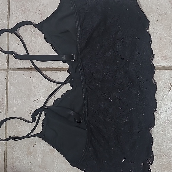 Black Bralette Top - Picture 2 of 3